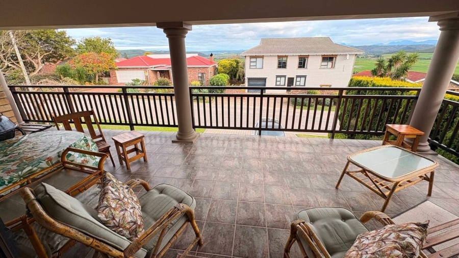3 Bedroom Property for Sale in Fraaiuitsig Western Cape